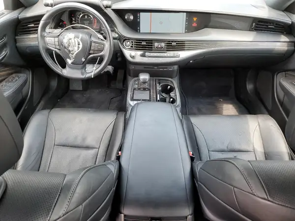 JTHC51FF2K5006080 2019 LEXUS LS - Image 8