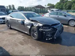 JTHC51FF3J5005289 2018 LEXUS LS