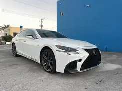JTHC51FF5J5001048 2018 LEXUS LS
