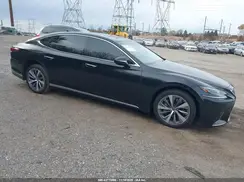 JTHC51FF6J5003567 2018 LEXUS LS