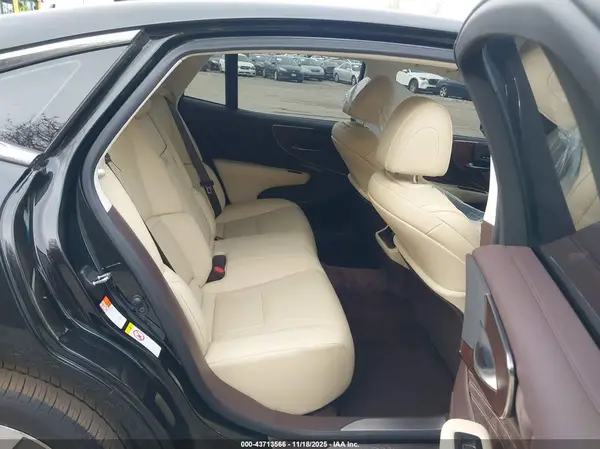JTHC51FF6J5003567 2018 LEXUS LS - Image 8
