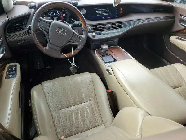 JTHC51FF8K5005886 2019 LEXUS LS - Image 8