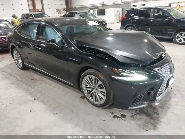 JTHC51FF9J5000548 2018 LEXUS LS - Image 1
