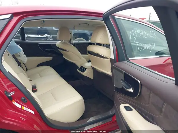 JTHC51FF9K5006092 2019 LEXUS LS - Image 8