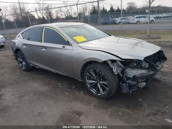 JTHC51FFXJ5002387 2018 LEXUS LS - Image 1