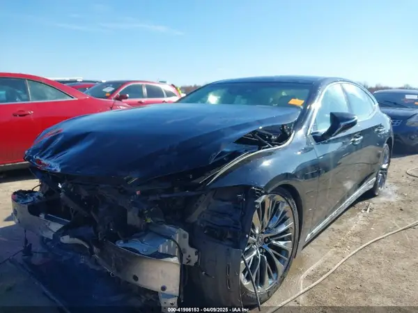 JTHC5LFF1J5004489 2018 LEXUS LS - Image 2