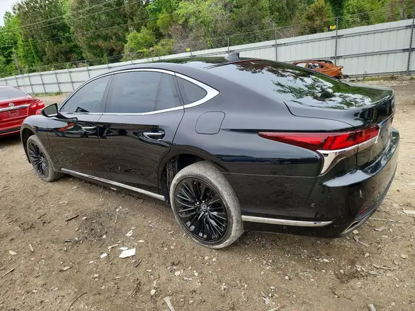 JTHC5LFF2J5001228 2018 LEXUS LS - Image 2
