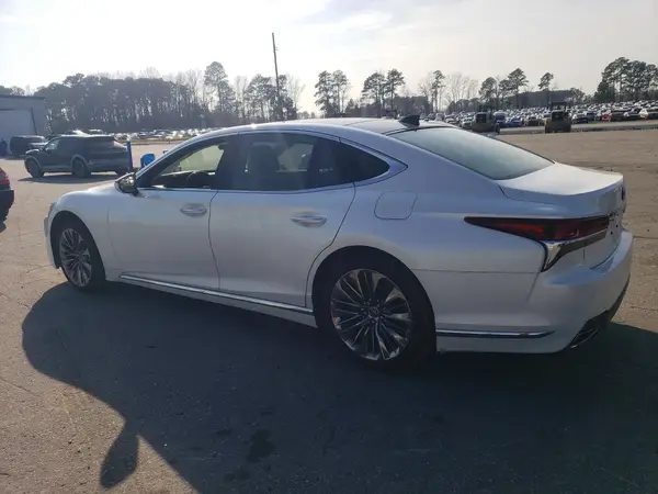 JTHC5LFF3J5001870 2018 LEXUS LS - Image 2