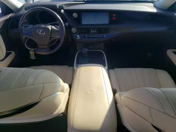 JTHC5LFF3J5001870 2018 LEXUS LS - Image 8
