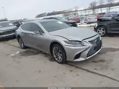 JTHC5LFF4J5001196 2018 LEXUS LS