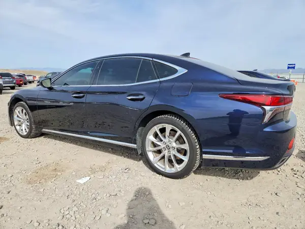 JTHC5LFF5J5002244 2018 LEXUS LS - Image 2