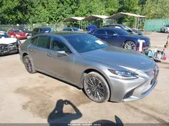 JTHC5LFF6J5004813 2018 LEXUS LS