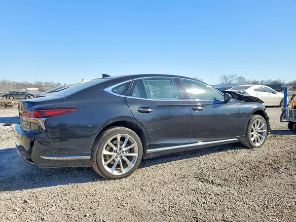 JTHC5LFFXJ5002675 2018 LEXUS LS - Image 2