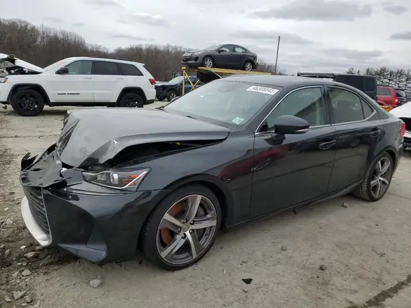 JTHC81D20J5027158 2018 LEXUS IS - Image 1