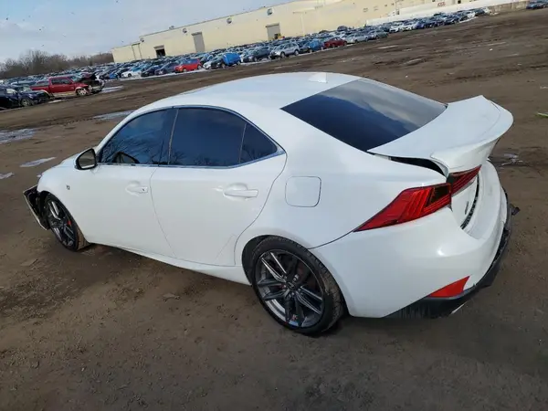 JTHC81D20J5029024 2018 LEXUS IS - Image 2