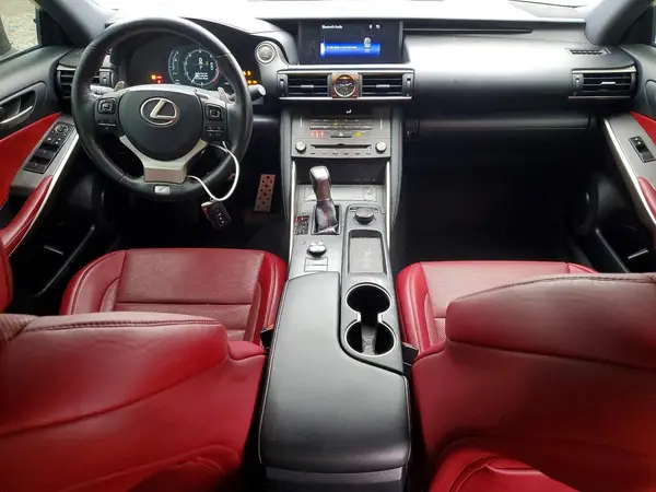 JTHC81D20K5037576 2019 LEXUS IS - Image 8