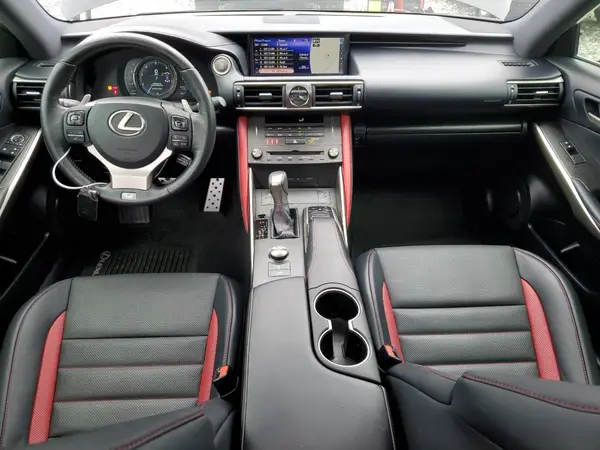 JTHC81D20K5037660 2019 LEXUS IS - Image 8
