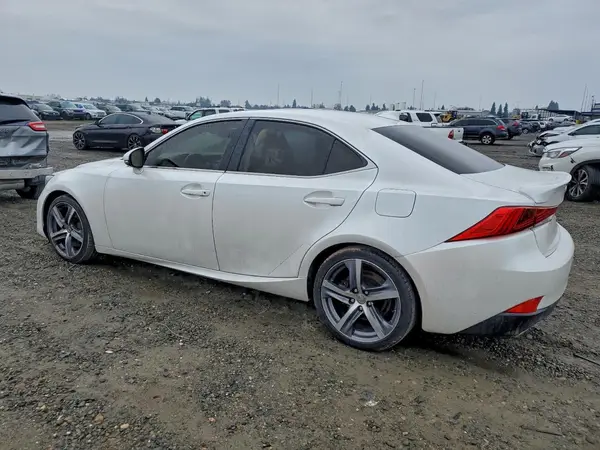 JTHC81D21J5028237 2018 LEXUS IS - Image 2