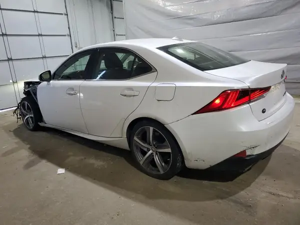 JTHC81D21J5028514 2018 LEXUS IS - Image 2