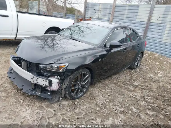 JTHC81D21J5030974 2018 LEXUS IS - Image 2