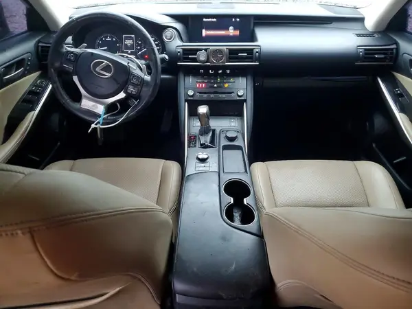 JTHC81D21J5032644 2018 LEXUS IS - Image 8
