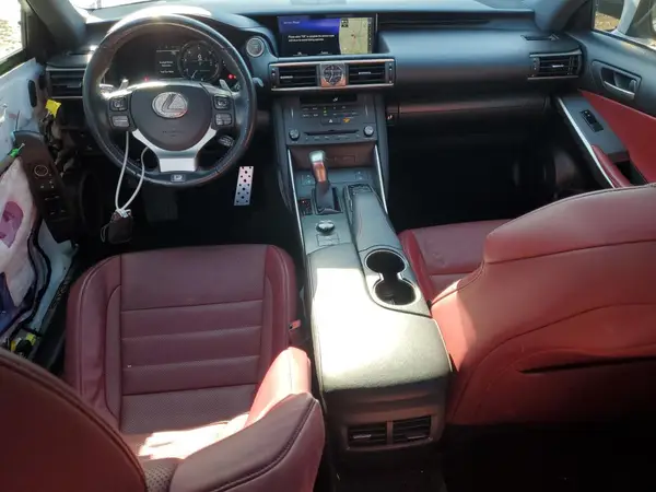 JTHC81D21K5038591 2019 LEXUS IS - Image 8