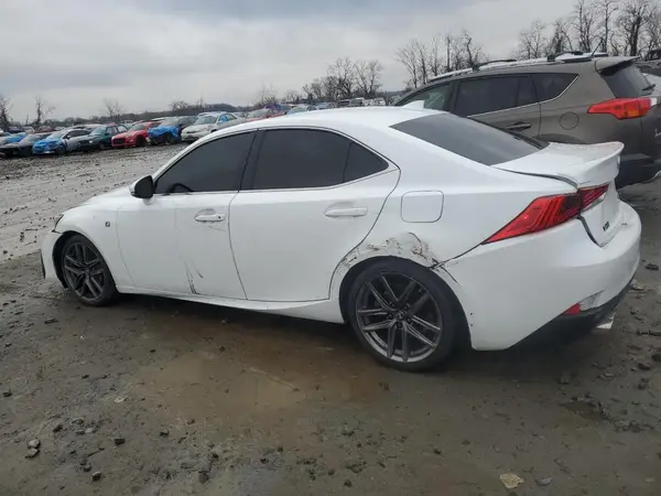 JTHC81D22K5035179 2019 LEXUS IS - Image 2