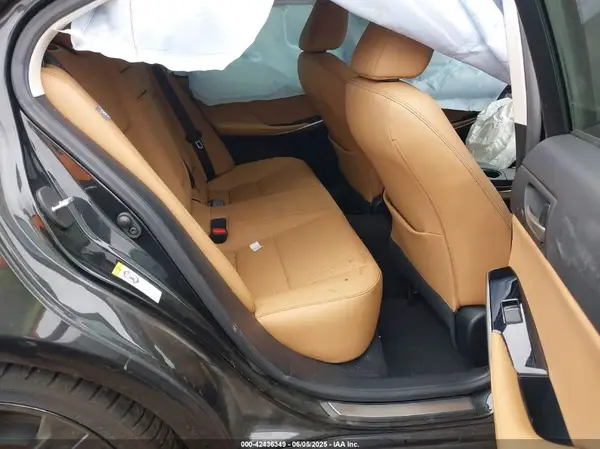 JTHC81D22K5035506 2019 LEXUS IS - Image 8