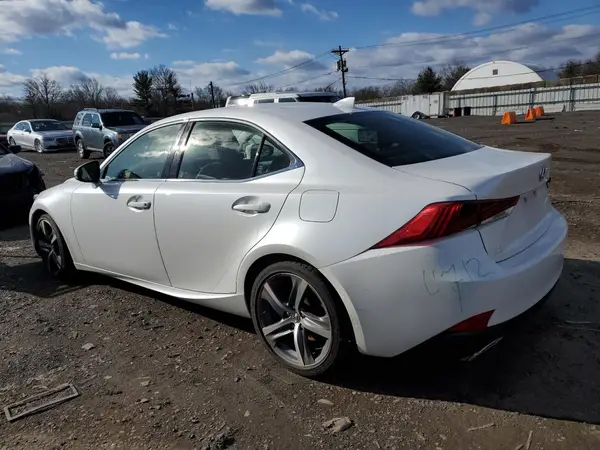 JTHC81D23J5029258 2018 LEXUS IS - Image 2