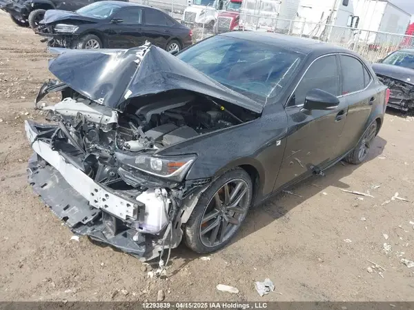 JTHC81D23J5030202 2018 LEXUS IS - Image 2