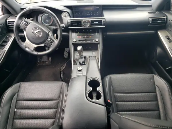 JTHC81D23J5030720 2018 LEXUS IS - Image 8