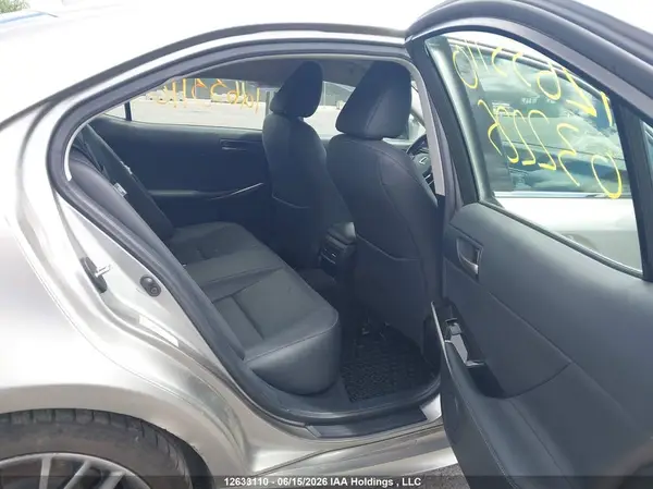 JTHC81D23J5032225 2018 LEXUS IS - Image 8