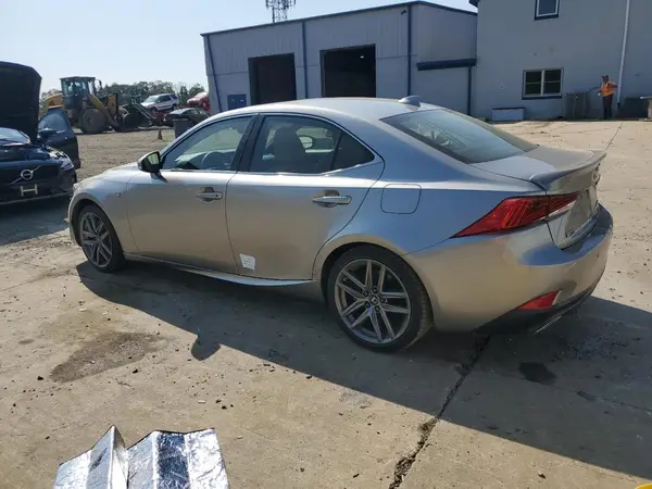 JTHC81D23K5036809 2019 LEXUS IS - Image 2