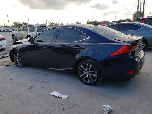 JTHC81D24J5029365 2018 LEXUS IS - Image 2