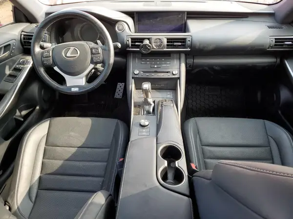 JTHC81D24K5034258 2019 LEXUS IS - Image 8