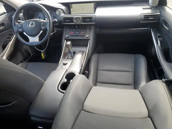 JTHC81D24K5034485 2019 LEXUS IS - Image 8