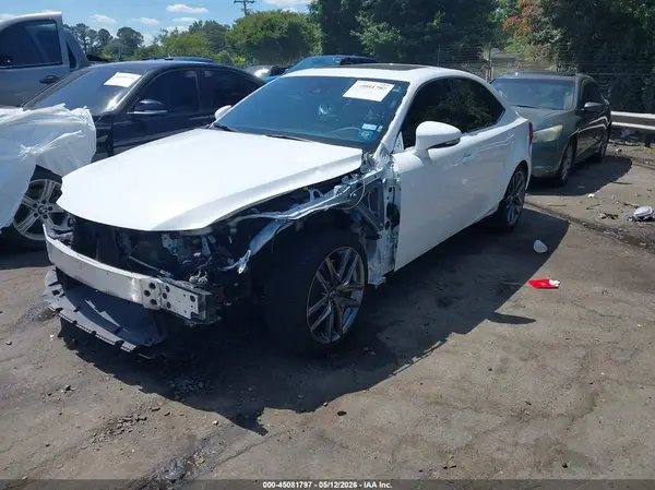 JTHC81D24K5035135 2019 LEXUS IS - Image 2