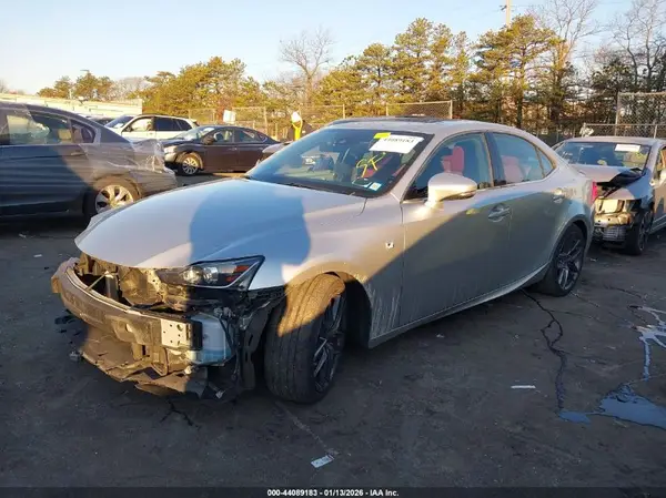 JTHC81D24K5039217 2019 LEXUS IS - Image 2