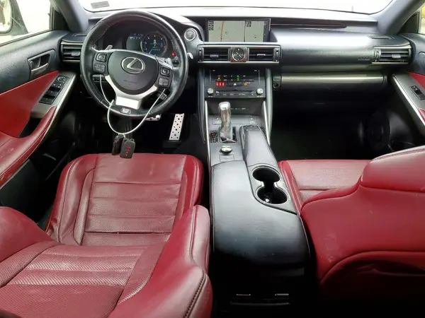 JTHC81D25J5026166 2018 LEXUS IS - Image 8