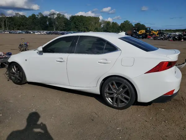JTHC81D25J5026877 2018 LEXUS IS - Image 2