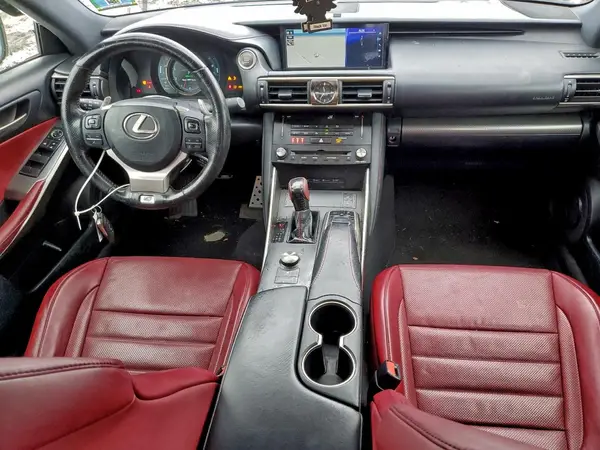 JTHC81D25J5030749 2018 LEXUS IS - Image 8