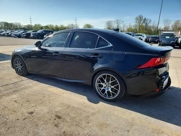 JTHC81D25J5033330 2018 LEXUS IS - Image 2