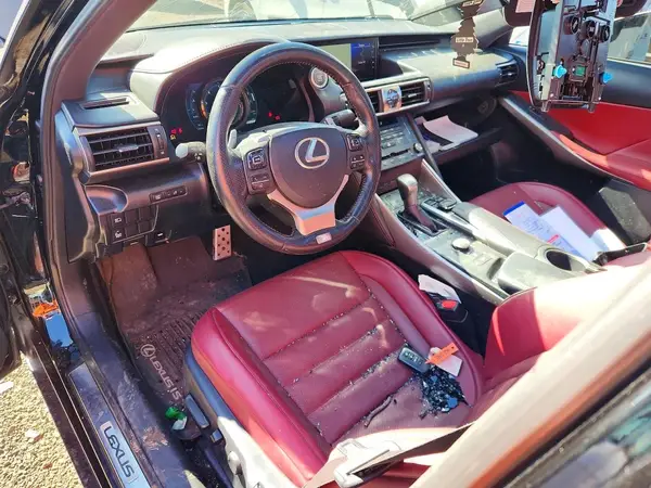JTHC81D25K5036360 2019 LEXUS IS - Image 8