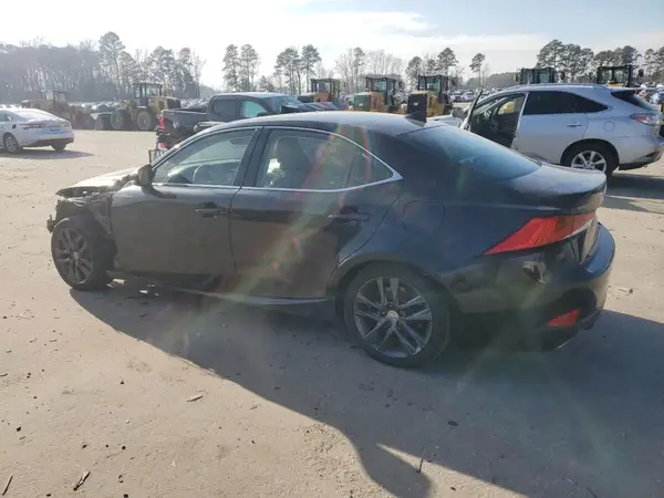 JTHC81D25K5038643 2019 LEXUS IS - Image 2