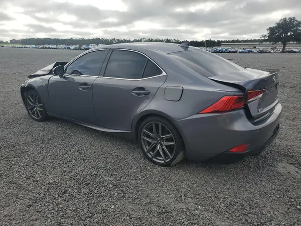JTHC81D25K5039579 2019 LEXUS IS - Image 2