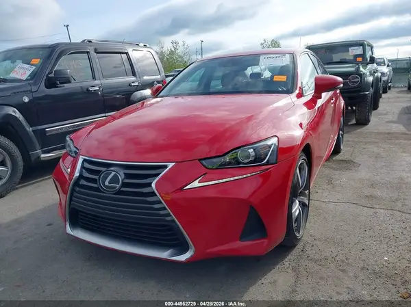 JTHC81D26J5028296 2018 LEXUS IS - Image 2