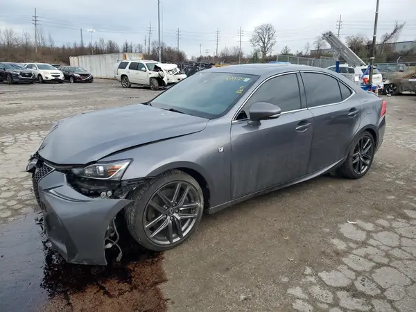 JTHC81D26J5030646 2018 LEXUS IS - Image 1