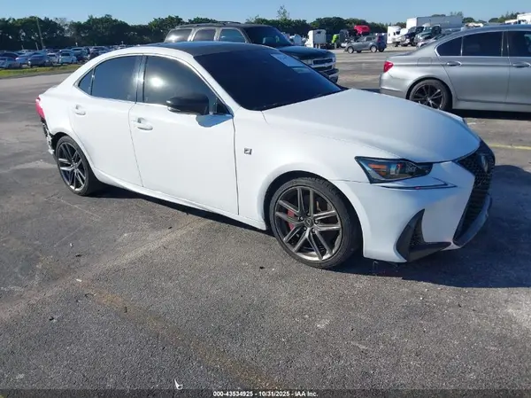 JTHC81D26J5031103 2018 LEXUS IS