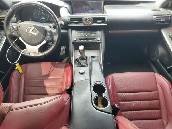 JTHC81D26J5031165 2018 LEXUS IS - Image 8