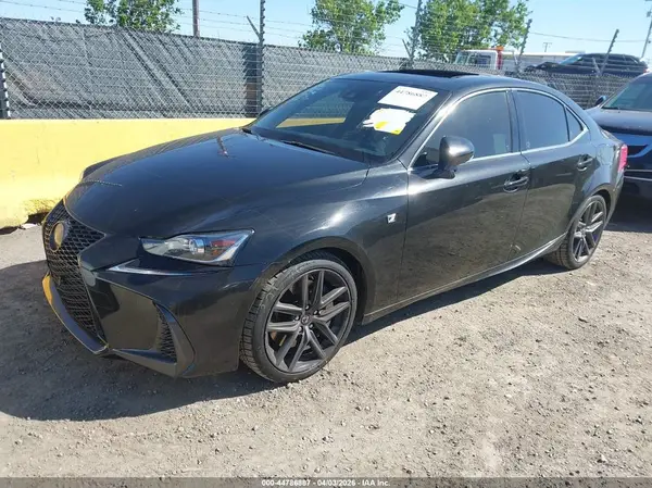 JTHC81D26J5031358 2018 LEXUS IS - Image 2